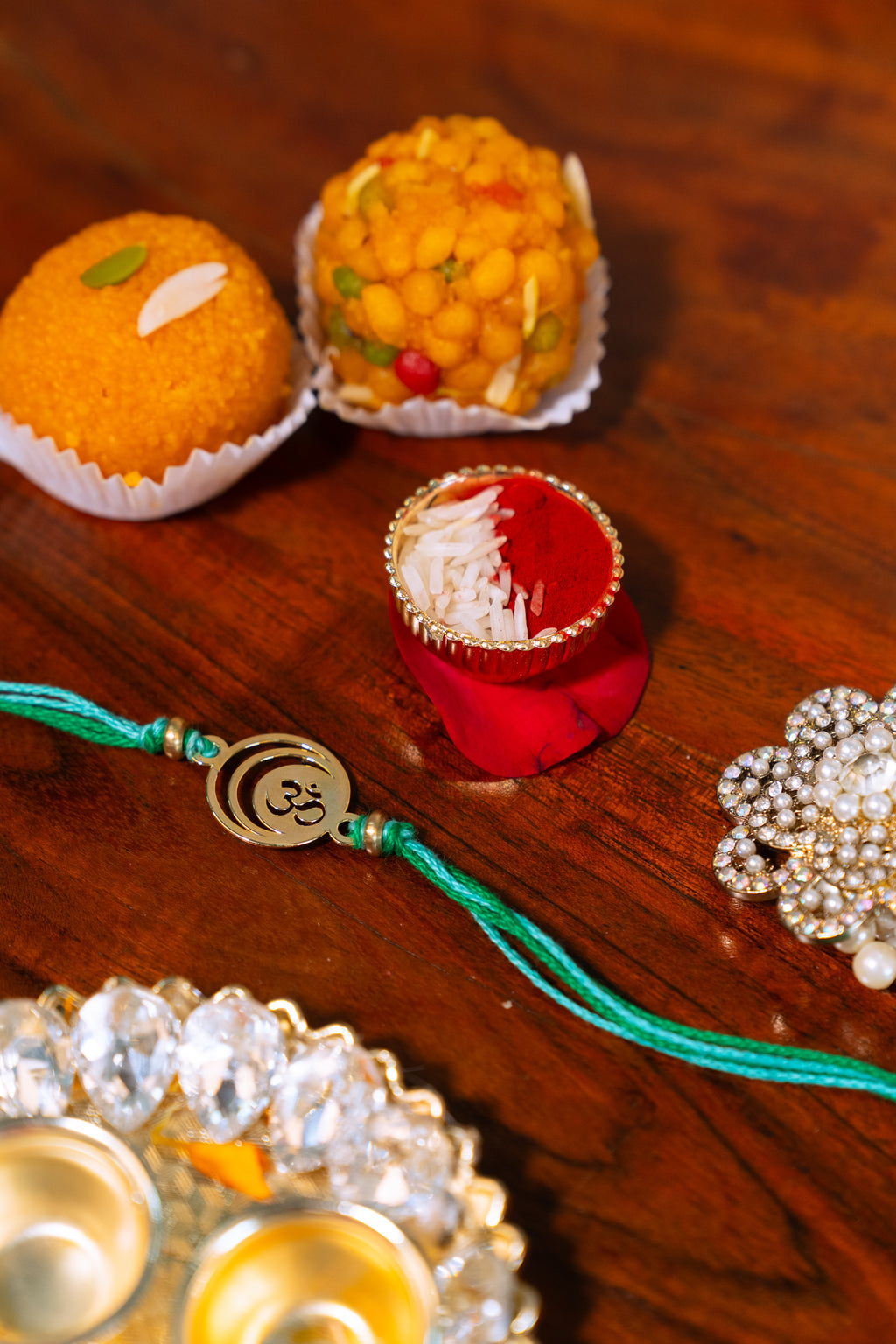 Om Rakhi Cutwork | Gold Finish Rakhi